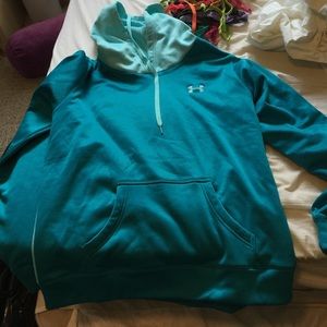 Under armour sweatshirt