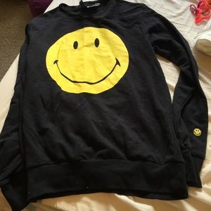 Smiley face crew neck