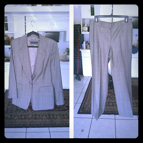 DANA BUCHMAN Suit. Grey w Baby Blue Stripes - Picture 1 of 4