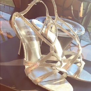 Barley worn Sparkle gray heels !