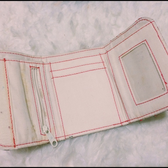 Aztec Design Roxy Wallet - Picture 2 of 3