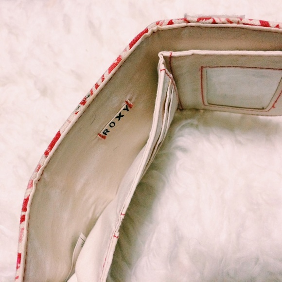 Aztec Design Roxy Wallet - Picture 3 of 3