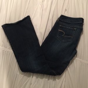 Women's American Eagle jeans