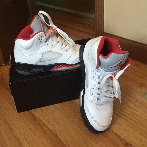 Air Jordan, Retro 5, Fire-red. - Picture 1 of 4