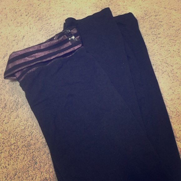 Yoga pants - Picture 1 of 2