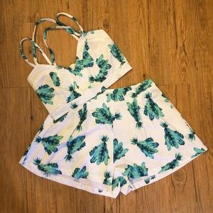 **Brand New** Turquoise Leaves Short Set