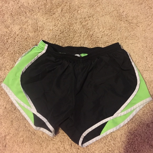 Running shorts