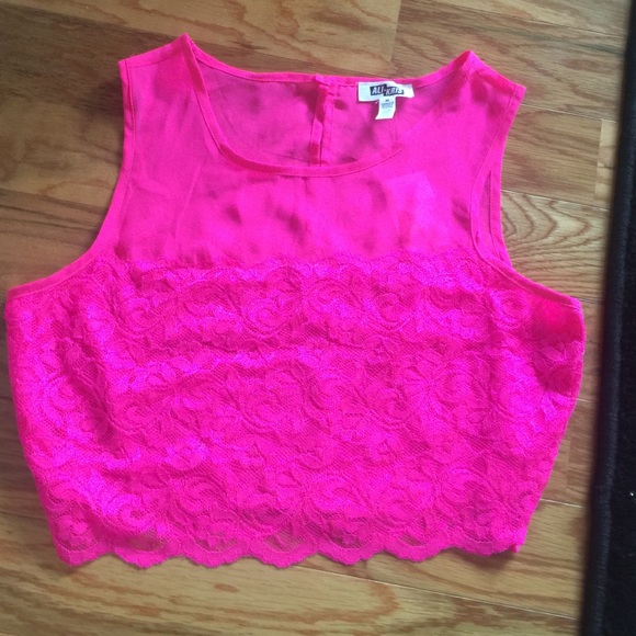 Ali & Kris Tops - Pink crop top