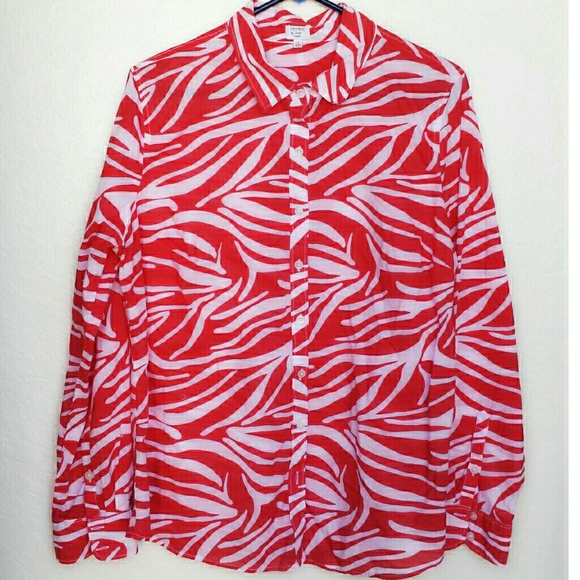 Crown & Ivy women's blouse