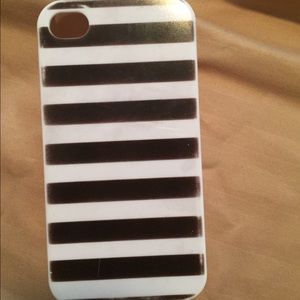Iphone 4 striped black and white case