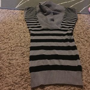 Striped shirt sleeve sweater