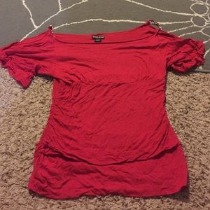 Peep shoulder red top