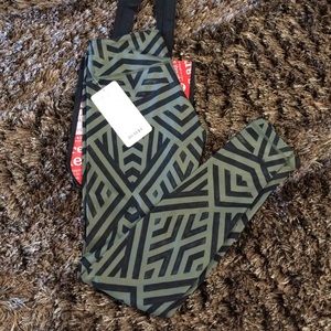 Luluemon green fatigue wunder under pant