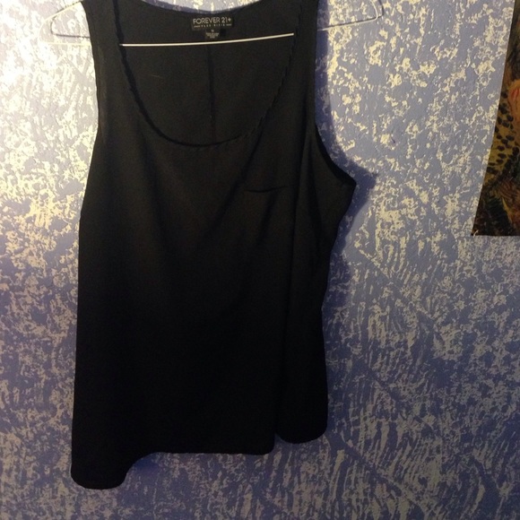 forever 21 black sleeveless top with pocket