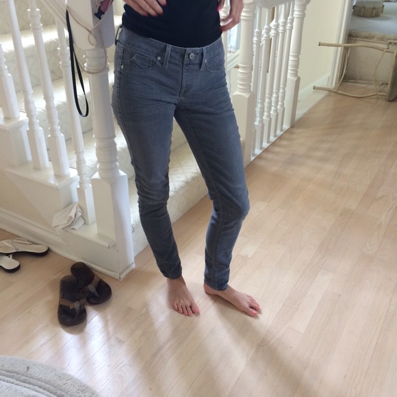 Michael Stars grey paper thin jeans - Picture 2 of 3