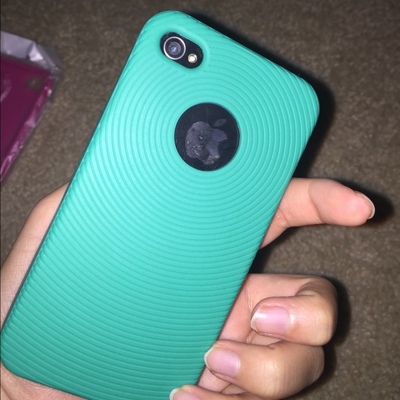 iPhone 4 case - Picture 2 of 2