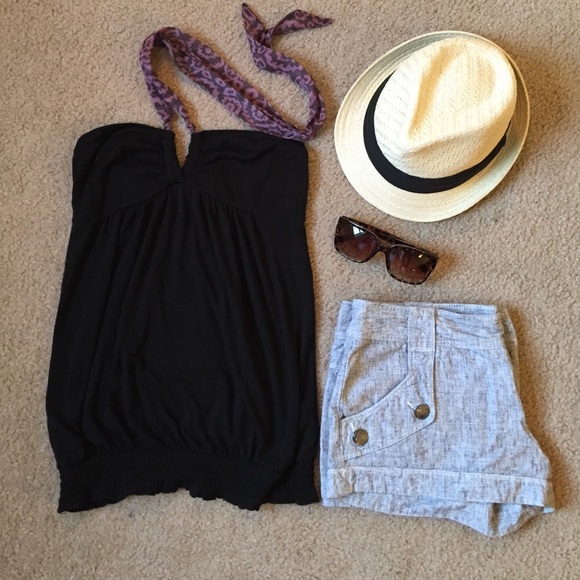 American Eagle Outfitters Tops - 🚫sold in bundle🚫 American Eagle halter top🎀