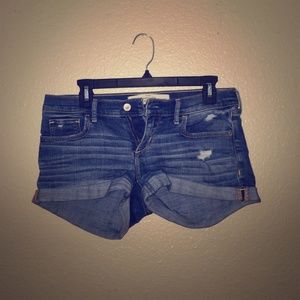 Abercrombie and Fitch jean shorts! Size 2 or w26