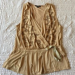 Black Collection top. Size L.