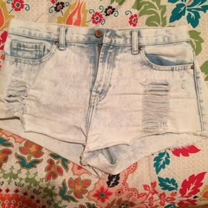 ❗️SOLD❗️ High Waisted Shorts