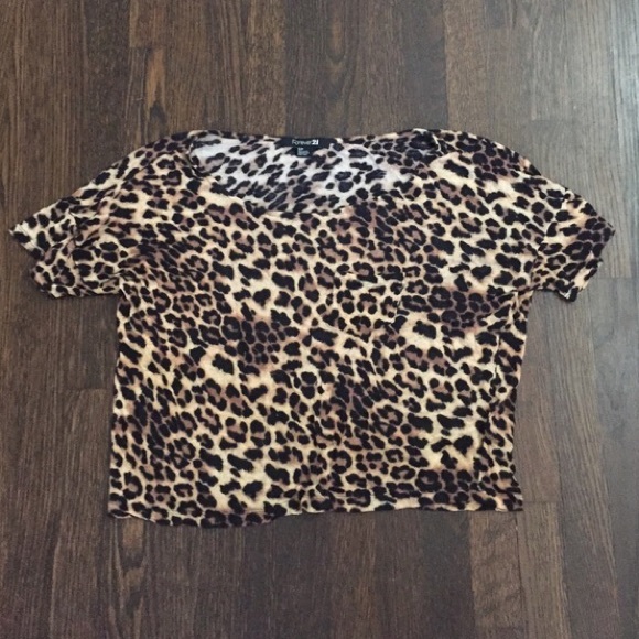 Cheetah Print Crop Top - Picture 2 of 2