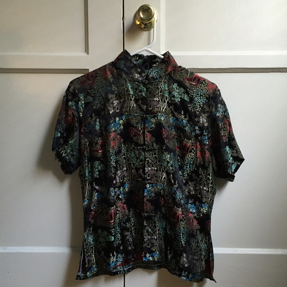 Traditional Chinese Top