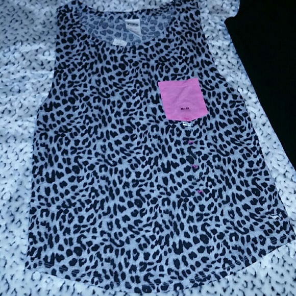 NWT VSPINK leopard print 2 Piece set - Picture 2 of 4