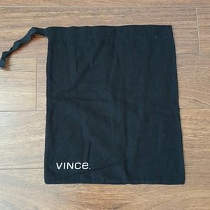 Vince. small dust bag
