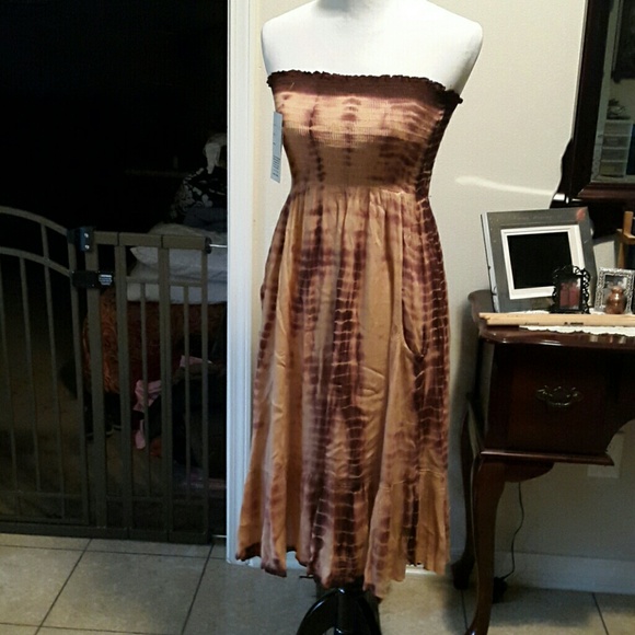 Strapless sundress