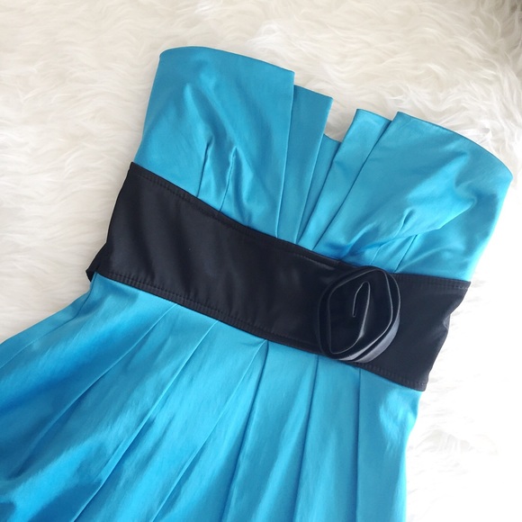 Pretty blue formal dress 💙