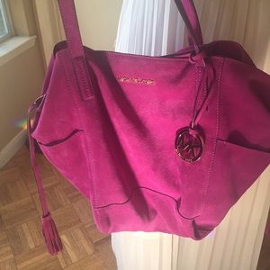 New Closet clear out. Michael Kors hand bag