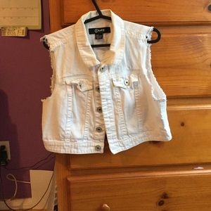 White denim vest