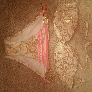 Swim suit