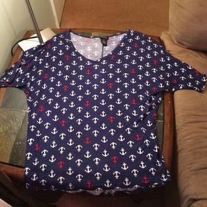 Cute anchor shirt