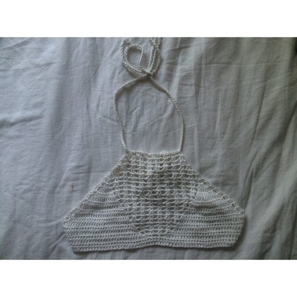Crochet halter
