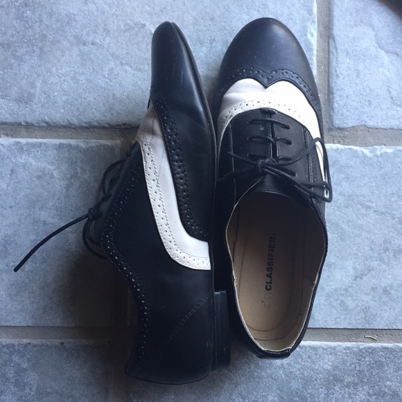 City Classified Oxford Shoe