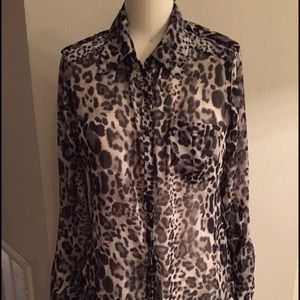 Guess Animal Print, Black and gray leopard blouse