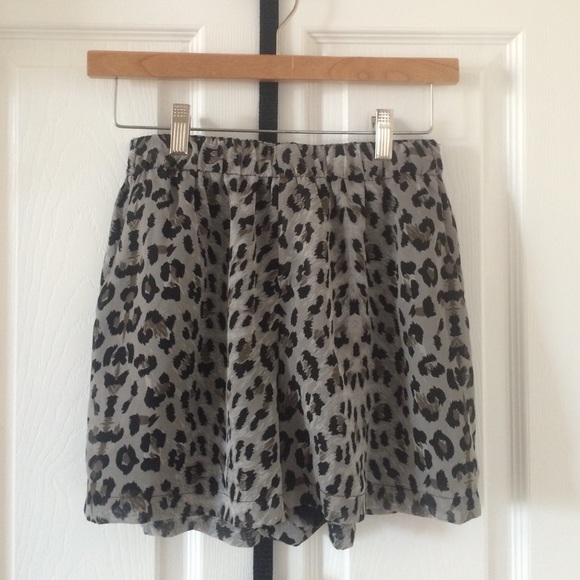 Leopard shorts