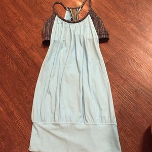 Lululemon tank size 4