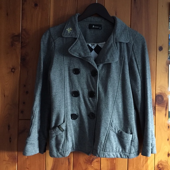 Tokidoki double breasted petticoat