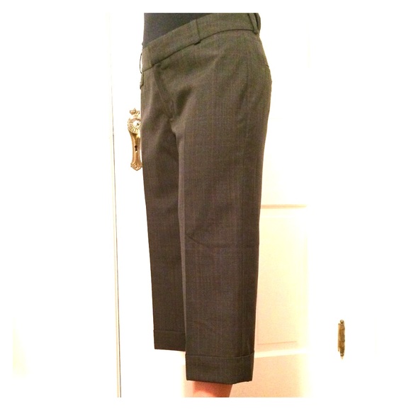 Banana Republic dressy gaucho pants. Size 8.