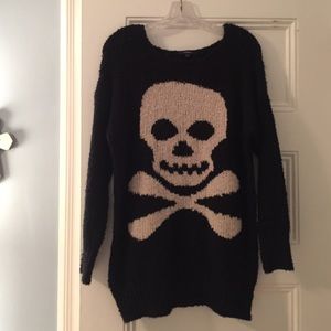 Skull shirt