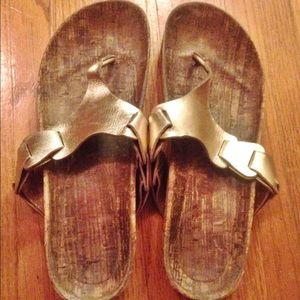 Metallic gold sandals size 7