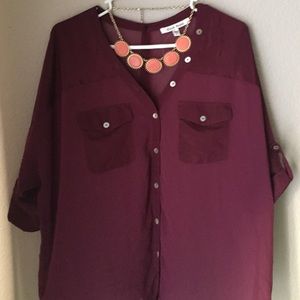 Black rainn necklace included