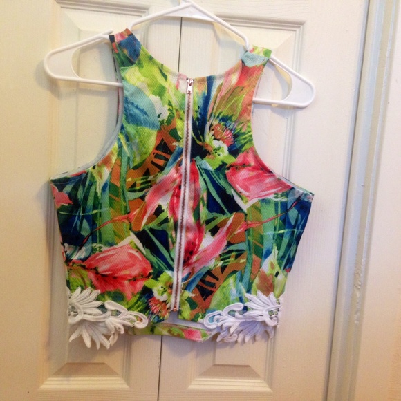 Floral Tankish Top👌 - Picture 2 of 3