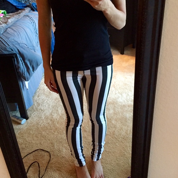 Beetle juice pants size 24