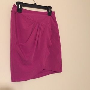👗 REDUCED Fuchsia skirt