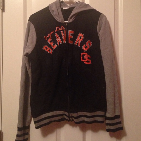 Oregon State Beavers zip-up hoodie