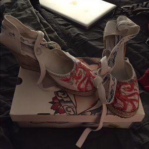 Ed hardy heels brand new! With box