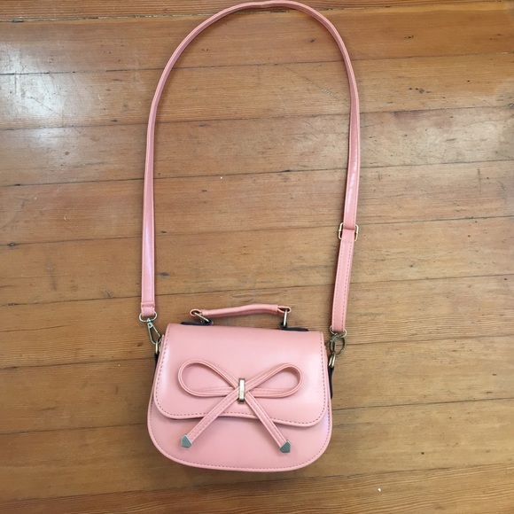 Pink purse - Picture 1 of 4